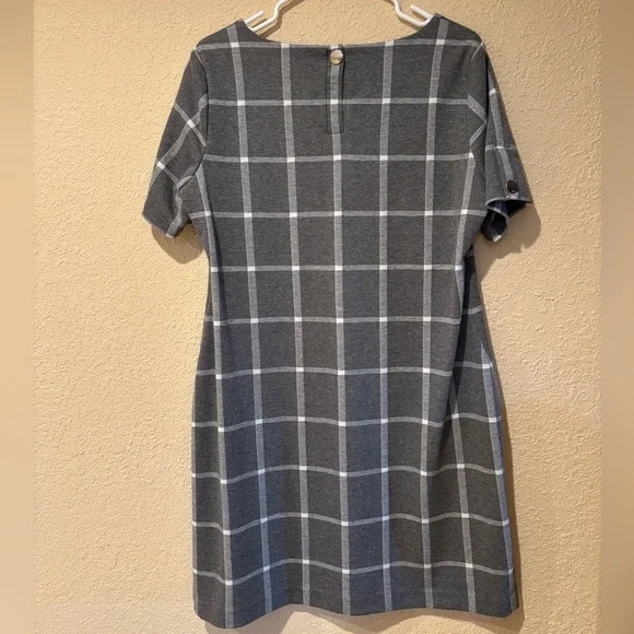Gray Plaid Women's Dress - Picture 2 of 5
